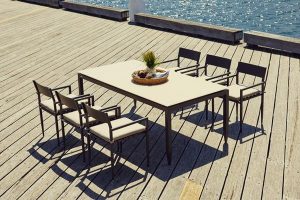 PIER DINING TABLE 2000